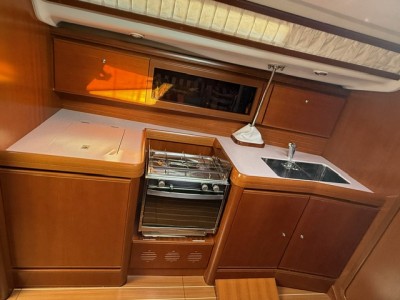 Cantiere Del Pardo Grand Soleil 37 B&c