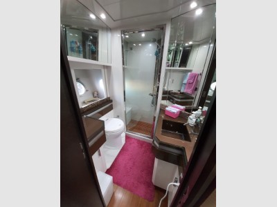 Dominator Yachts Dominator 62 S