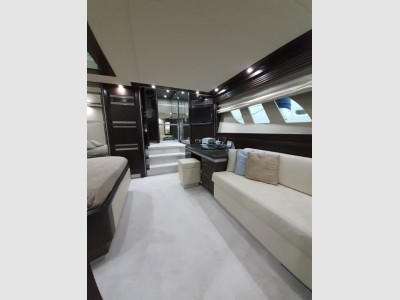 Dominator Yachts Dominator 62 S
