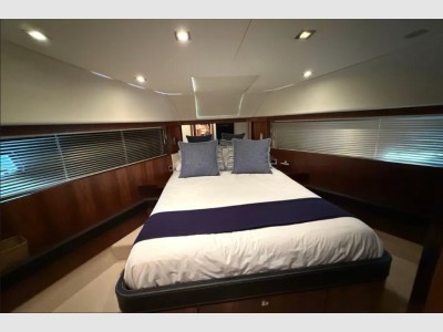 Fairline Squadron 58 Fly