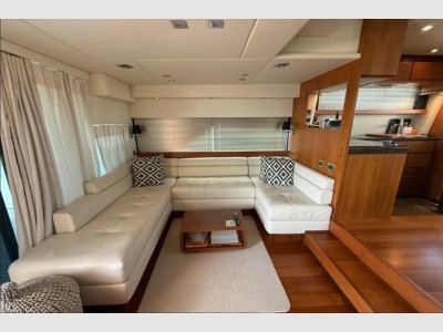 Fairline Squadron 58 Fly