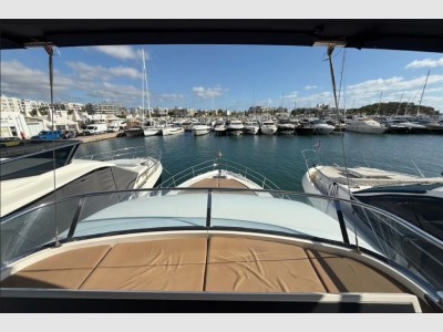 Fairline Squadron 58 Fly