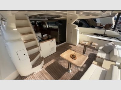 Ferretti 630