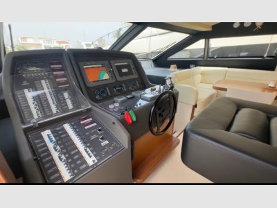 Ferretti 630