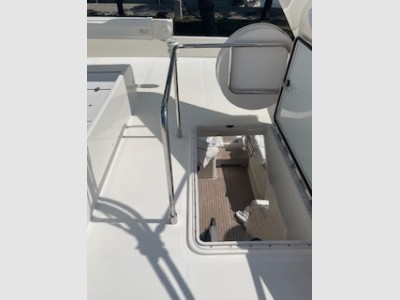 Ferretti  681