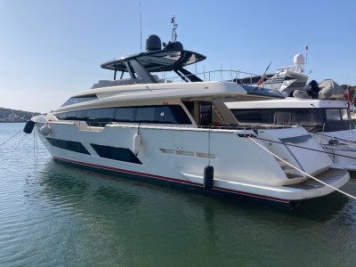 Ferretti Yachts Ferretti 850 Ht