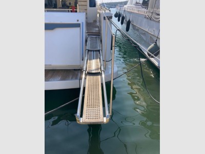 Ferretti Yachts Ferretti 850 Ht