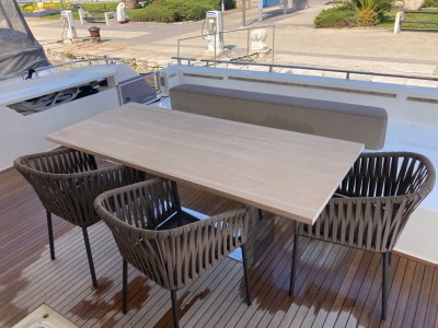 Ferretti Yachts Ferretti 850 Ht