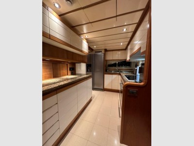 Ferretti Yachts Ferretti Custom Line 94 - Scafo #20