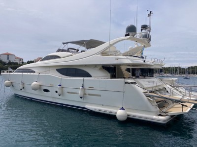 Ferretti Yachts Ferretti Custom Line 94 - Scafo #20