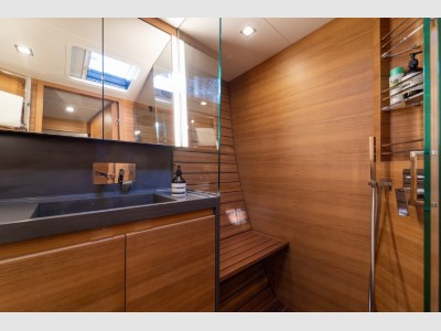 Ice Yachts Ice 70