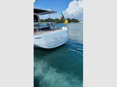 Jeanneau Yachts J 65