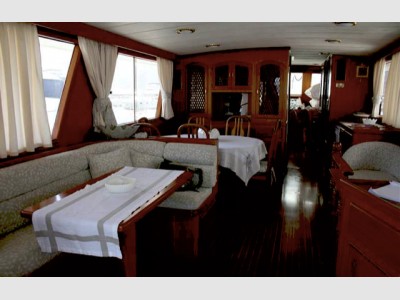 King Yacht Sea Ranger 61