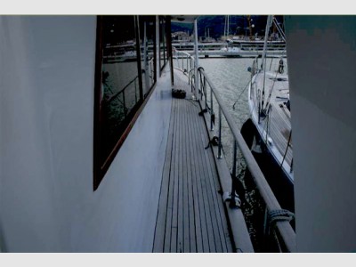 King Yacht Sea Ranger 61