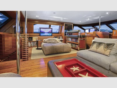 Perini Navi Perini 40m Fast Cruising Line