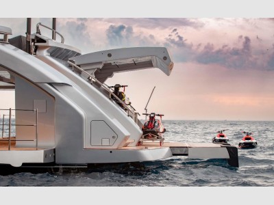 Pershing (ferretti Spa) Pershing 140