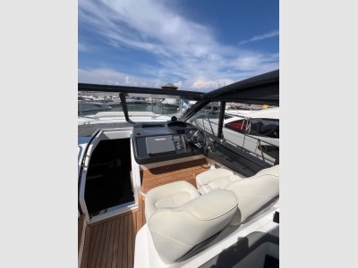 Princess V48