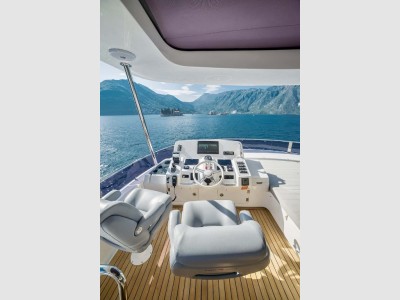 Sirena Marine Sirena 64
