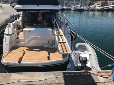 Sunseeker Manhattan 62