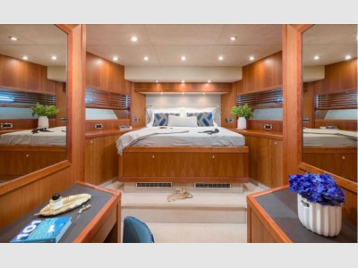 Sunseeker Predator 108