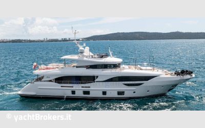 Benetti DELFINO 95 usato