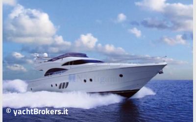 Dominator Yachts DOMINATOR 62 S usato