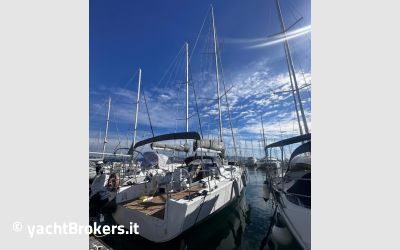 Elan Marine ELAN E5 usato