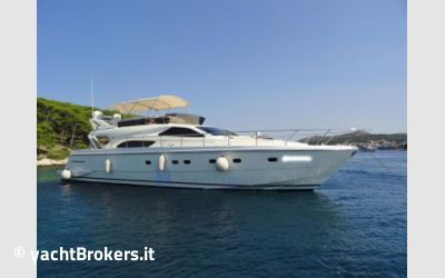 Ferretti Yachts FERRETTI 57 ANNIVERSARY usato