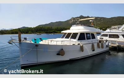 Sasga Yachts MENORQUIN 54 FLY usato