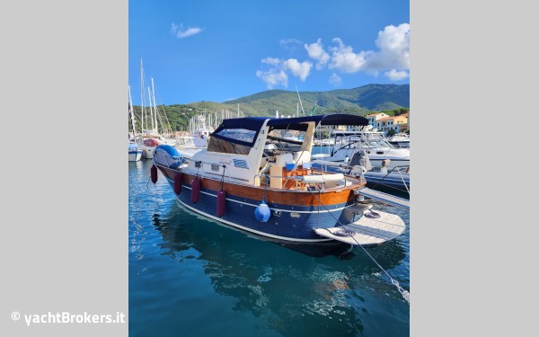 Apreamare Aprea 10 Semi Cabin