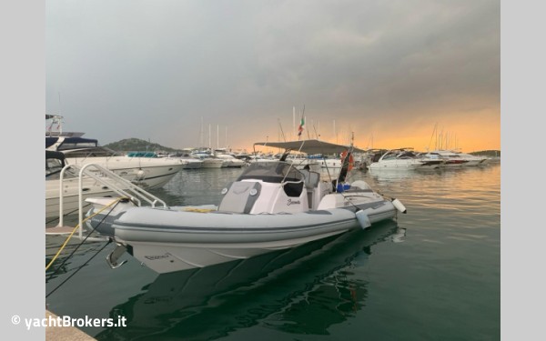 Ranieri International Cayman 35 Excutive