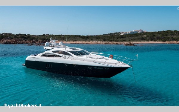 Sunseeker Predator 72