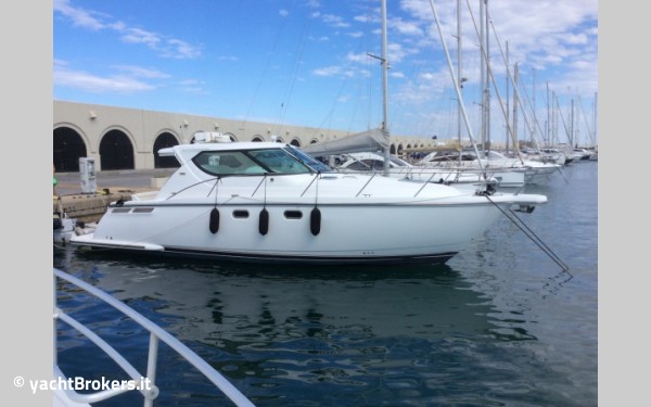 Tiara Yachts 4400 Sovran