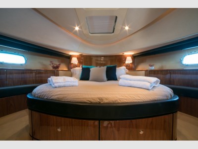 Fairline Squadron 74