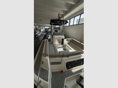 Jokerboat Clubman 30'