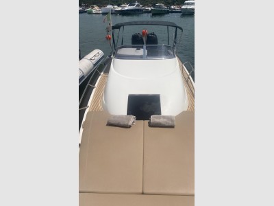 Nuova Jolly Prince 33 Sport Cabin