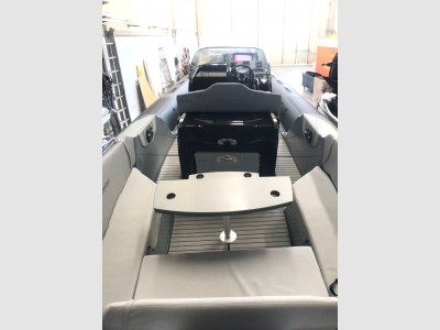 Ranieri International Cayman 27 Sport Touring Trofeo