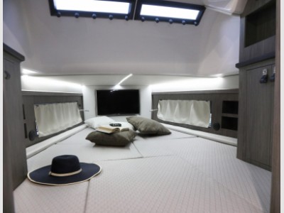 Ranieri International Cayman 45.0 Cruiser