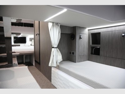 Ranieri International Cayman 45.0 Cruiser
