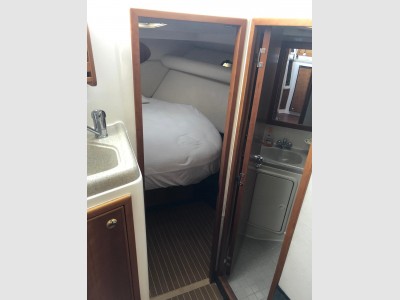 Riviera Marine 33 Flybridge