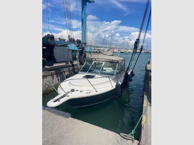 Tiara Yachts 2900 Coronet