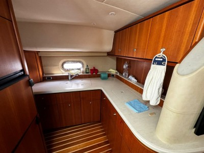Tiara Yachts 4400 Sovran