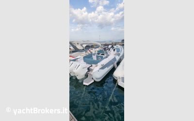 Ranieri International Cayman 28 Executive usato