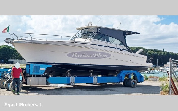 Cayman Cayman 40 W.a.