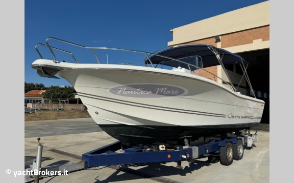 Kelt White Shark 265