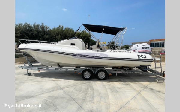 Nuova Jolly Prince 28 Sport Cabin