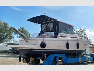 Cayman Cayman 40 W.a.