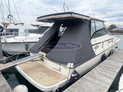 Cayman Cayman 40 W.a.