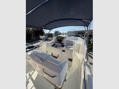 Kelt White Shark 265