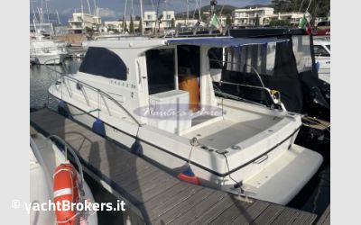 Plastik Space 310 Cruise usato